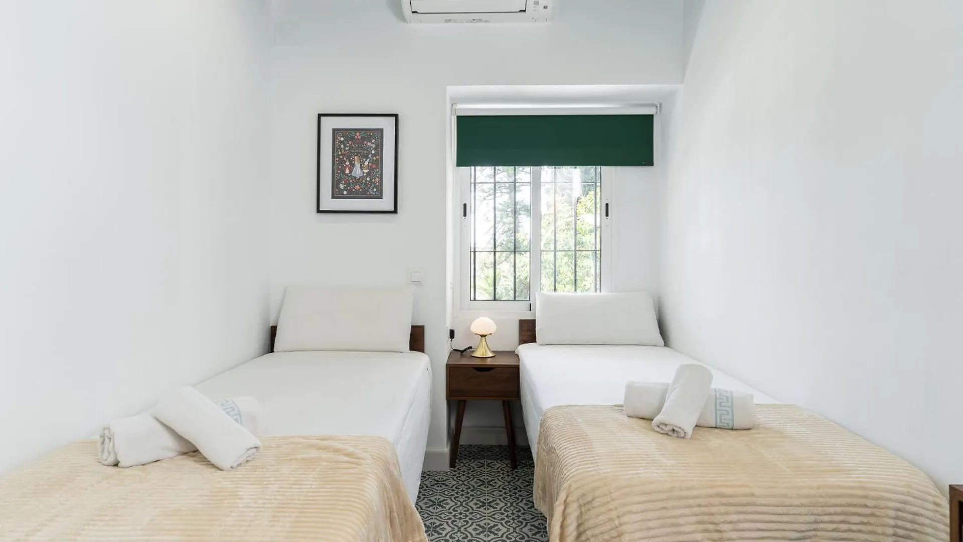 Monko Ciudad Comfort Benalmadena 0*,